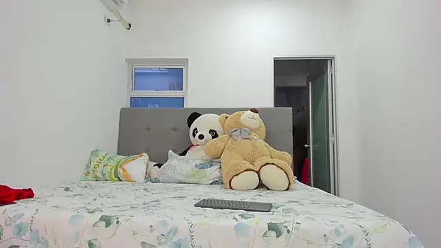 Snapshot of SEJMET_LOVE_ chatting on 01/21/25, 11:35 SEJMET LOVE online show from 01/21/25, 11:35