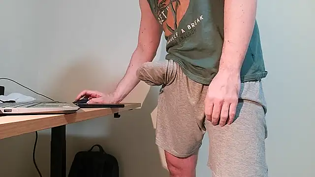 Snapshot of asa92921 chatting on 04/09/26, 06:57 asa92921 online show from 04/09/26, 06:57