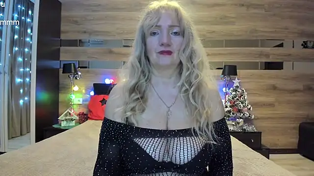 TrueFoxyyy online show from 01/30/25, 08:53