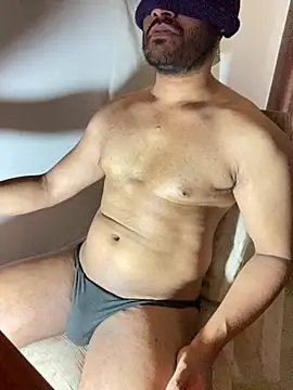 Snapshot of Lahirumadu2 chatting on 02/22/26, 05:40 Lahirumadu2 online show from 02/22/26, 05:40