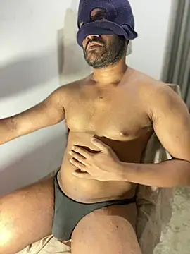 Snapshot of Lahirumadu2 chatting on 02/27/26, 09:04 Lahirumadu2 online show from 02/27/26, 09:04