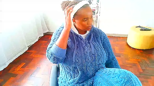 Charlie-Crawford online show from 02/20/25, 07:55