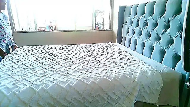 Charlie-Crawford online show from 02/22/25, 06:17