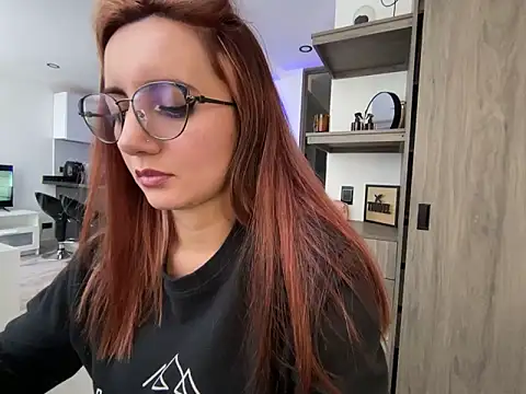 Anny Moore09 online show from 01/29/25, 08:46