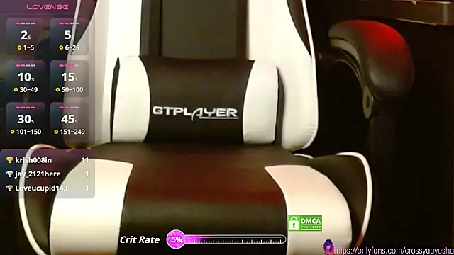 Snapshot of CrossyAayesha chatting on 11/06/25, 11:11 CrossyAayesha online show from 11/06/25, 11:11