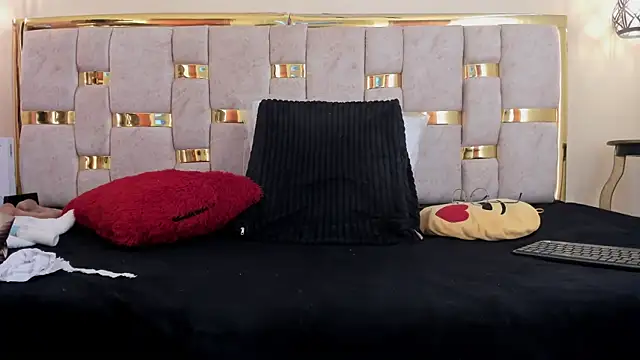 ttata 3 online show from 11/27/25, 12:18