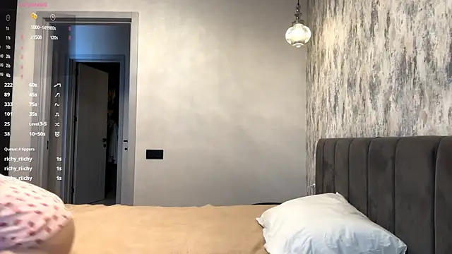 Snapshot of StasyGriffin chatting on 04/12/26, 05:01 StasyGriffin online show from 04/12/26, 05:01