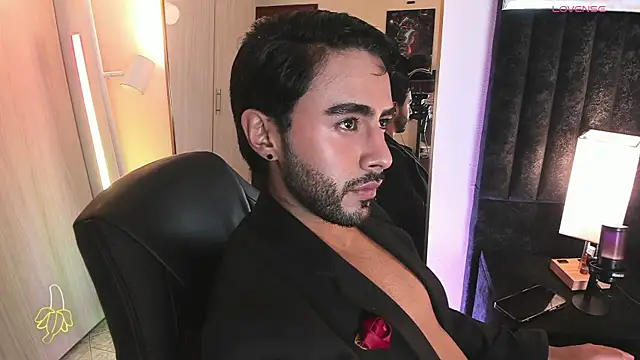 ItsMeEros online show from 04/27/26, 11:14