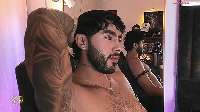 ItsMeEros online show from 06/30/26, 11:06