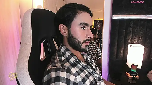 ItsMeEros online show from 07/08/26, 10:47