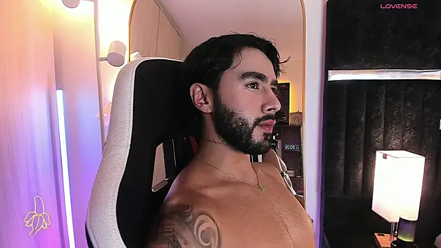 ItsMeEros online show from 07/10/26, 01:10