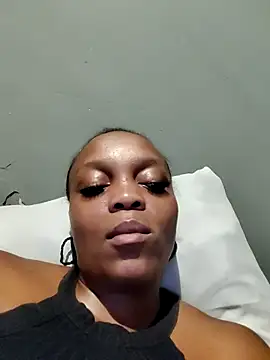 Snapshot of EbonyBuu chatting on 02/25/26, 10:52 EbonyBuu online show from 02/25/26, 10:52
