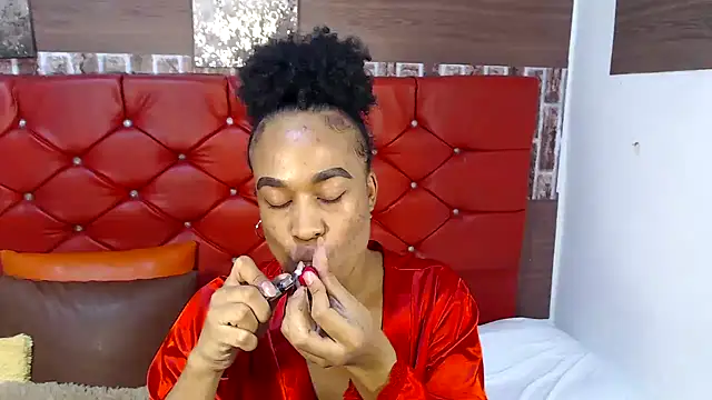 Snapshot of dirtydolltsx chatting on 03/08/26, 02:04 dirtydolltsx online show from 03/08/26, 02:04