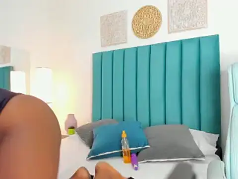 LiamCharlotte45 online show from 03/23/25, 04:38