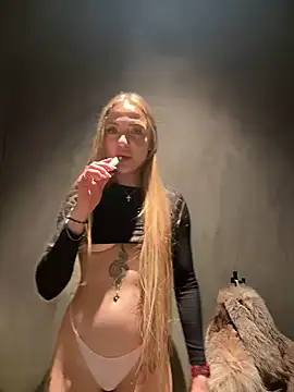 pinkstar  online show from 02/02/25, 09:40