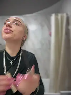 pinkstar  online show from 10/07/25, 05:54