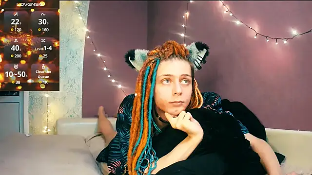 Snapshot of Littlepinkcat chatting on 12/20/24, 09:06 Littlepinkcat online show from 12/20/24, 09:06