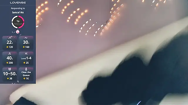 Snapshot of Littlepinkcat chatting on 03/08/25, 02:08 Littlepinkcat online show from 03/08/25, 02:08