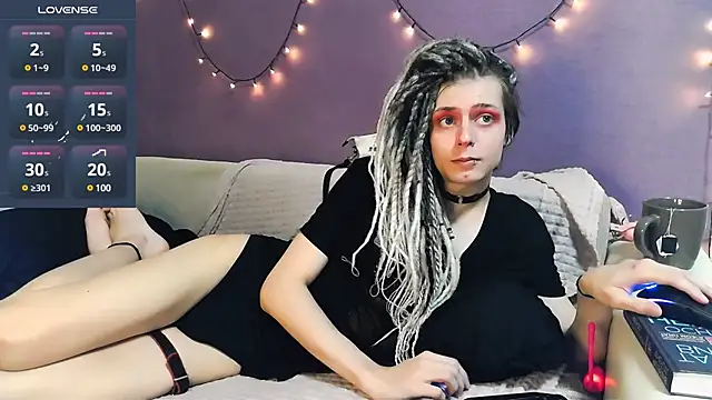 Snapshot of Littlepinkcat chatting on 03/16/25, 03:28 Littlepinkcat online show from 03/16/25, 03:28