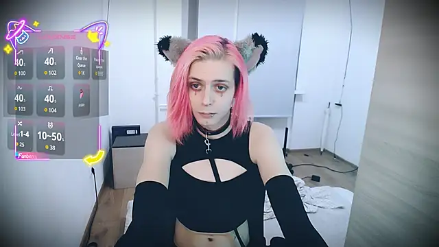 Littlepinkcat online show from 01/18/26, 10:46