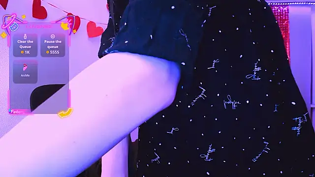 Littlepinkcat online show from 02/12/26, 07:20