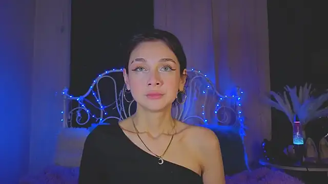 Funny Bunny online show from 09/08/25, 11:48