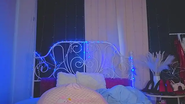 Funny Bunny online show from 04/03/26, 01:58