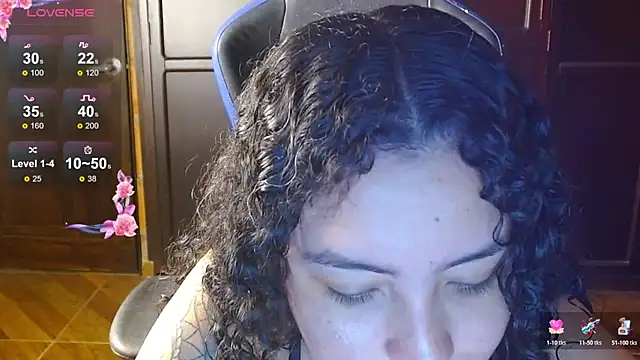 Snapshot of jaydensalvatore_ chatting on 01/18/26, 10:02 jaydensalvatore online show from 01/18/26, 10:02