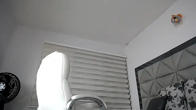 Snapshot of nana_levy chatting on 02/07/25, 09:26 nana levy online show from 02/07/25, 09:26