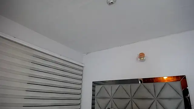 Snapshot of nana_levy chatting on 02/08/25, 04:03 nana levy online show from 02/08/25, 04:03