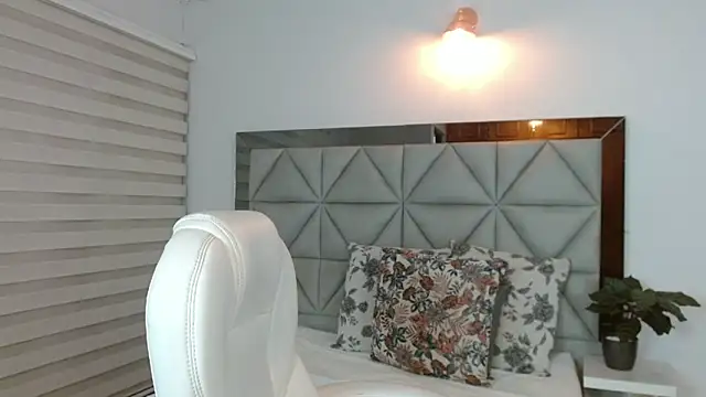 Snapshot of nana_levy chatting on 03/04/25, 04:06 nana levy online show from 03/04/25, 04:06