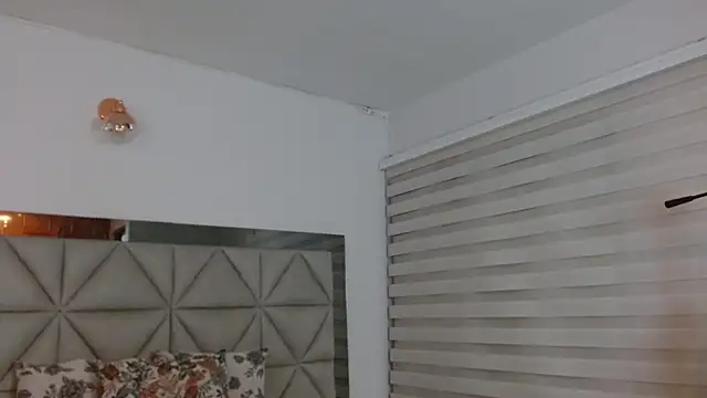 Snapshot of nana_levy chatting on 03/20/25, 04:18 nana levy online show from 03/20/25, 04:18