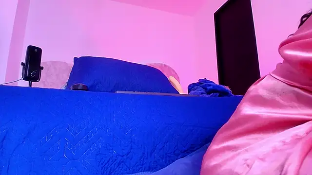 naomi kyse online show from 12/03/25, 03:14