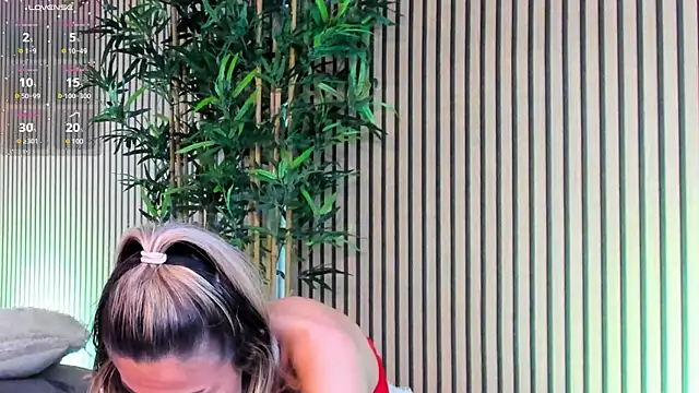 Avril Cyrus online show from 03/20/25, 02:53