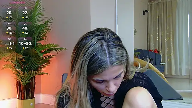 Avril Cyrus online show from 03/19/26, 08:40