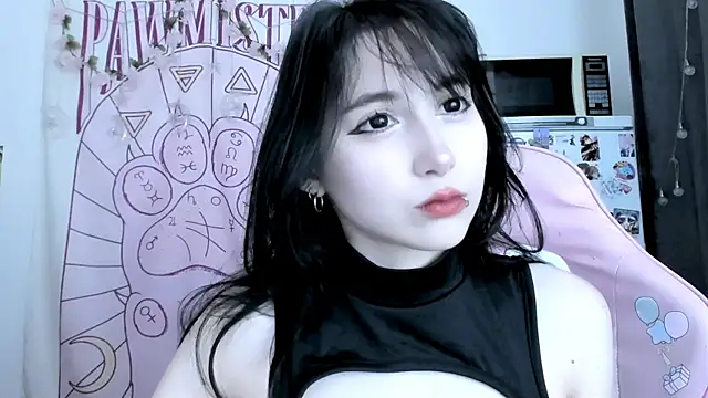 Snapshot of Holy420lolii chatting on 07/22/26, 07:05 Holy420lolii online show from 07/22/26, 07:05