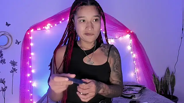 Snapshot of Eva_Lee_ chatting on 01/28/25, 06:49 Eva Lee  online show from 01/28/25, 06:49