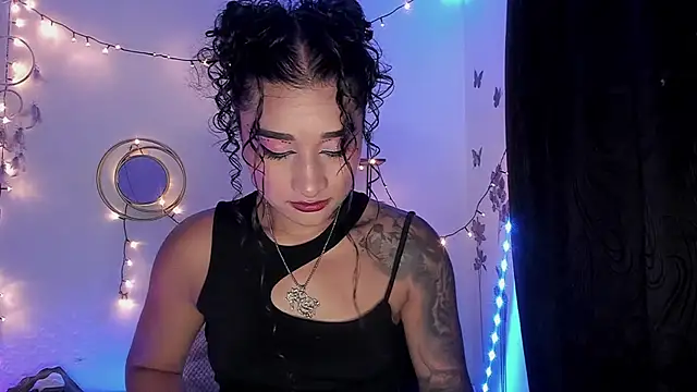 Snapshot of Eva_Lee_ chatting on 02/23/25, 05:34 Eva Lee  online show from 02/23/25, 05:34