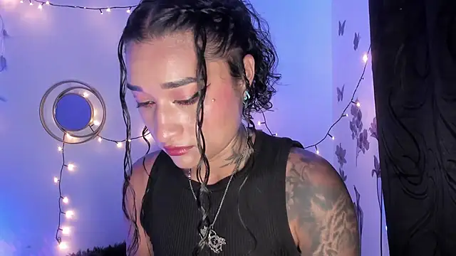 Snapshot of Eva_Lee_ chatting on 03/12/25, 07:46 Eva Lee  online show from 03/12/25, 07:46