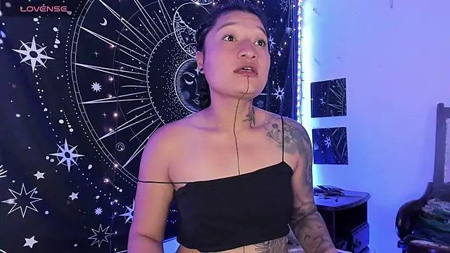 Snapshot of Eva_Lee_ chatting on 10/11/25, 07:40 Eva Lee  online show from 10/11/25, 07:40