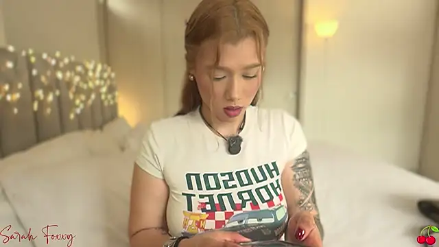 Foxxy222  online show from 02/25/26, 08:07