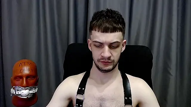 Snapshot of _Damien_thorn_ chatting on 04/11/26, 08:46 Damien thorn online show from 04/11/26, 08:46