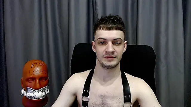 Snapshot of _Damien_thorn_ chatting on 04/12/26, 08:36 Damien thorn online show from 04/12/26, 08:36