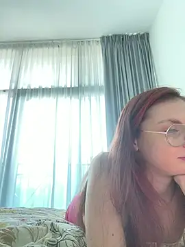 Snapshot of lovebellagrey chatting on 02/22/26, 12:47 lovebellagrey online show from 02/22/26, 12:47