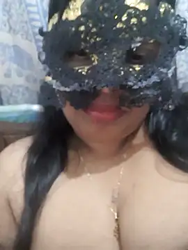 Snapshot of chubby_wife chatting on 06/28/26, 03:51 chubby wife online show from 06/28/26, 03:51