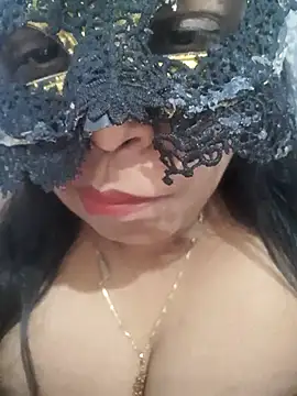 Snapshot of chubby_wife chatting on 07/01/26, 02:57 chubby wife online show from 07/01/26, 02:57