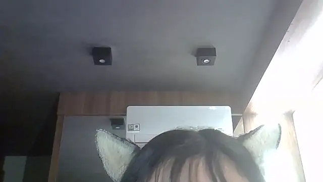 Skinny-Kitten online show from 05/04/26, 03:24