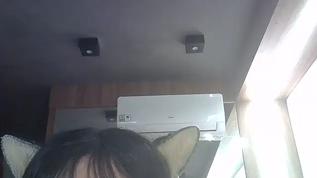 Skinny-Kitten online show from 05/25/26, 04:07