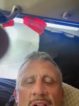 prekumstud online show from 09/30/25, 06:46