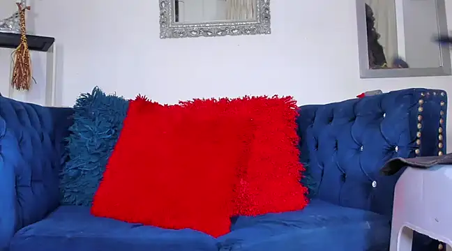 Snapshot of Grace_Evansx_ chatting on 01/08/25, 12:37 Grace Evansx  online show from 01/08/25, 12:37